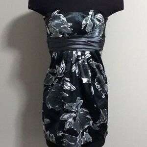 Speechless Black, Gray, & White Strapless Dress (3)